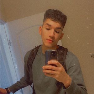 Meet your Posher, Adrian